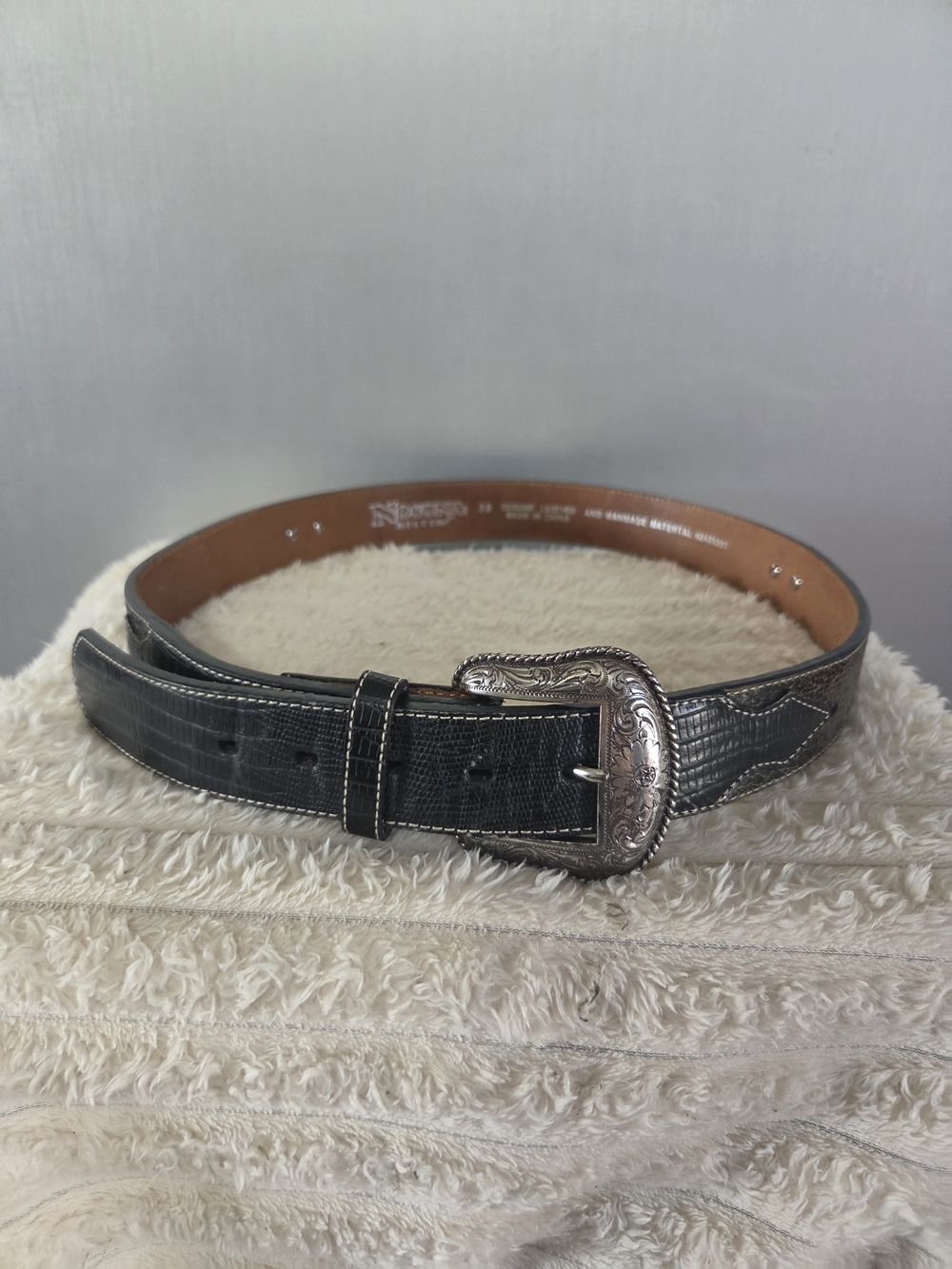 SUPER SHARP NOCONA MENS PRINTED LIZARD WESTERN BELT ( MODEL N2485801) SZ 38.